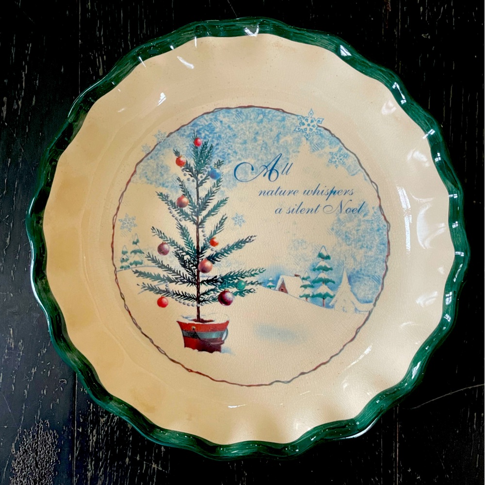 Vintage Hallmarkk Pie Dish